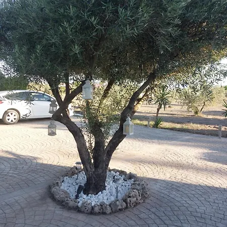 Casa Laurel