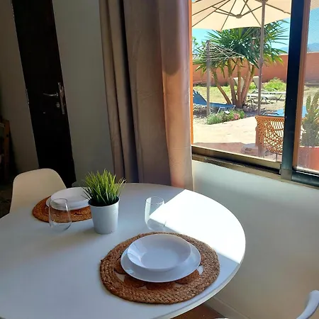 Casa Laurel *